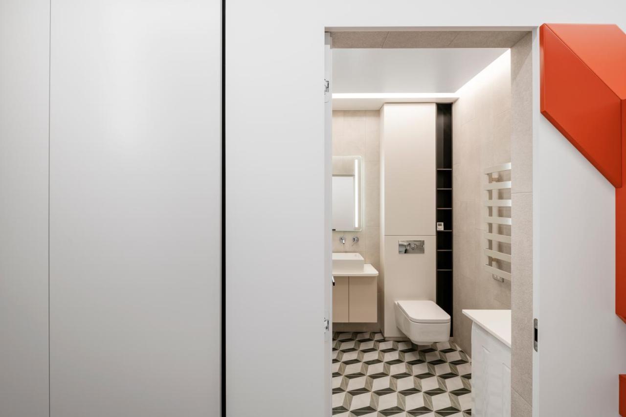 Happy Inn G, Self Check-In, Terrace, Underground Parking فيلنيوس المظهر الخارجي الصورة